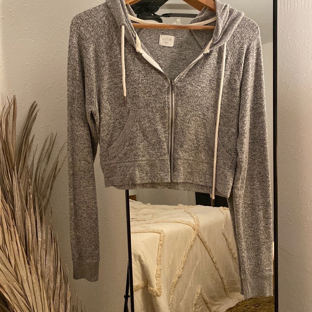 Urban Outfitters Cropped Zip-Up Hoodie - XS